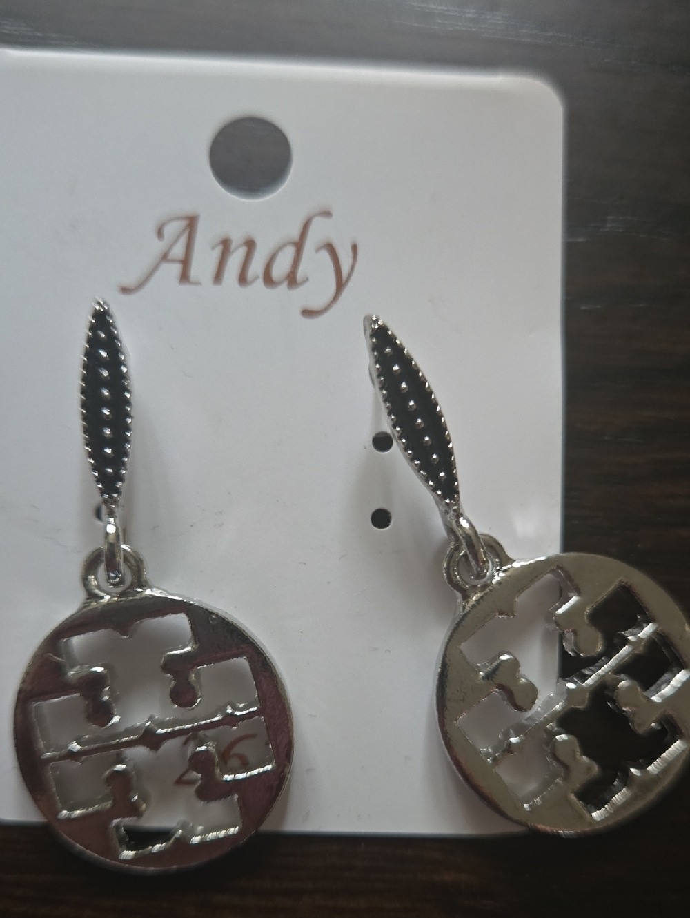 Fashion Jewerly Logos -3 Pairs Earrings - Picture 6 of 8